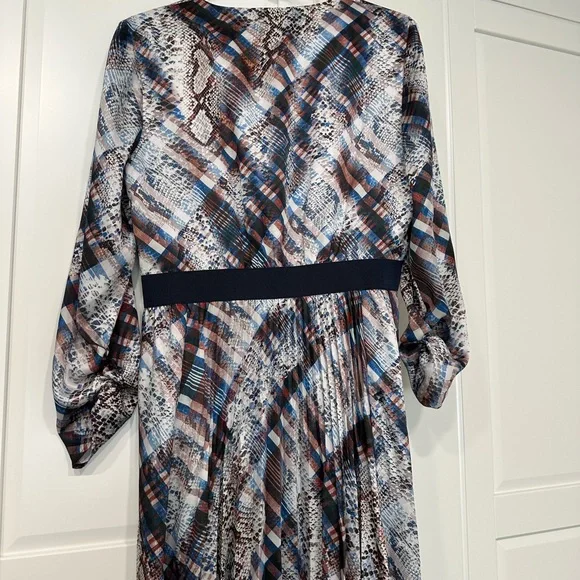 Ted Baker Lilis Quartz Print Midi Dress size 4 (US 10-12) long sleeve - Picture 10 of 15